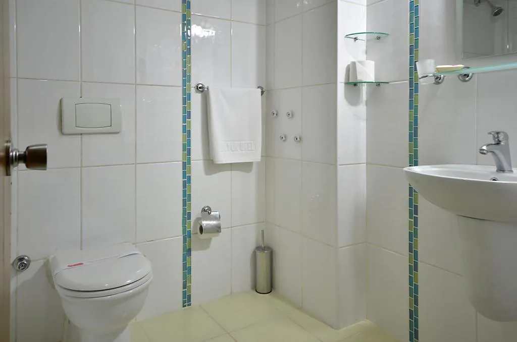 Standart Oda,Şehir Manzaralı