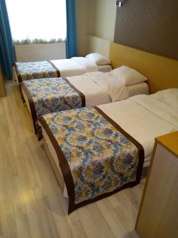 Triple,Manzarasız