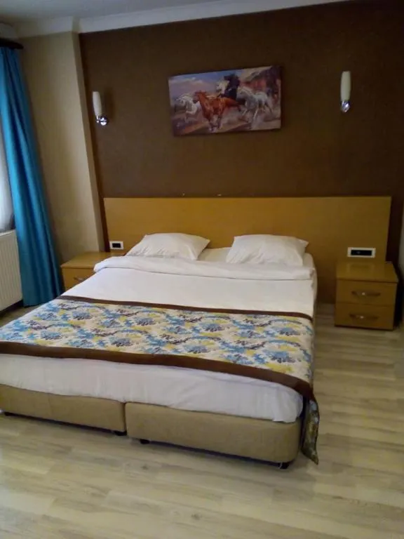 Triple,Manzarasız