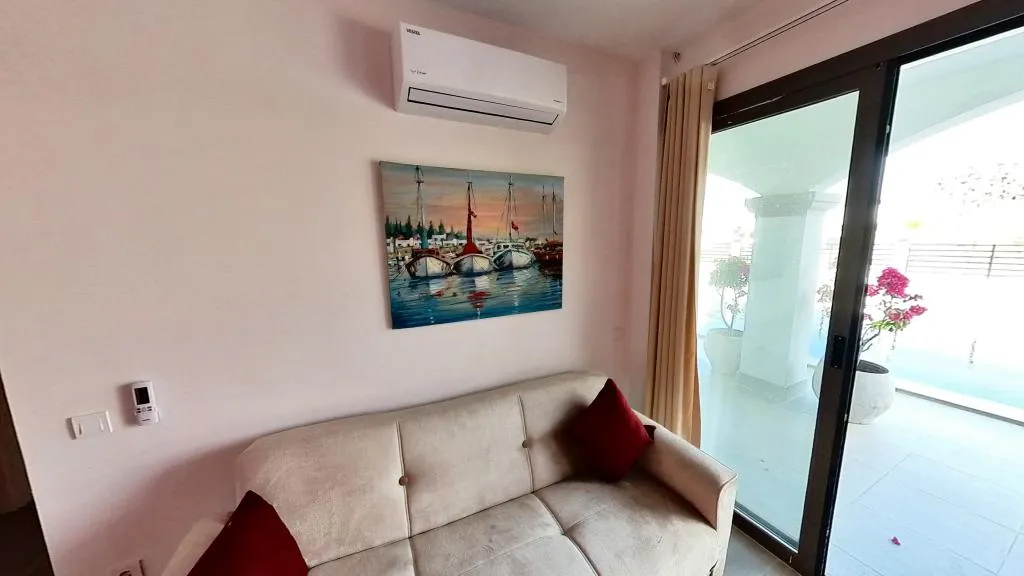 1+1 Aile Odası,Havuz Manzaralı,Teraslı
