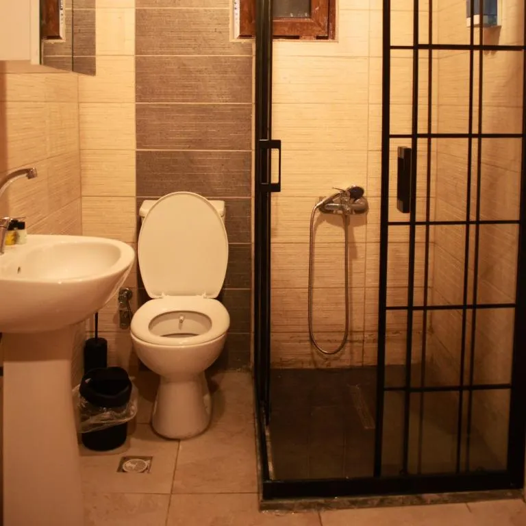 Bungalow 3 Kişilik Oda,Bahçe Manzaralı