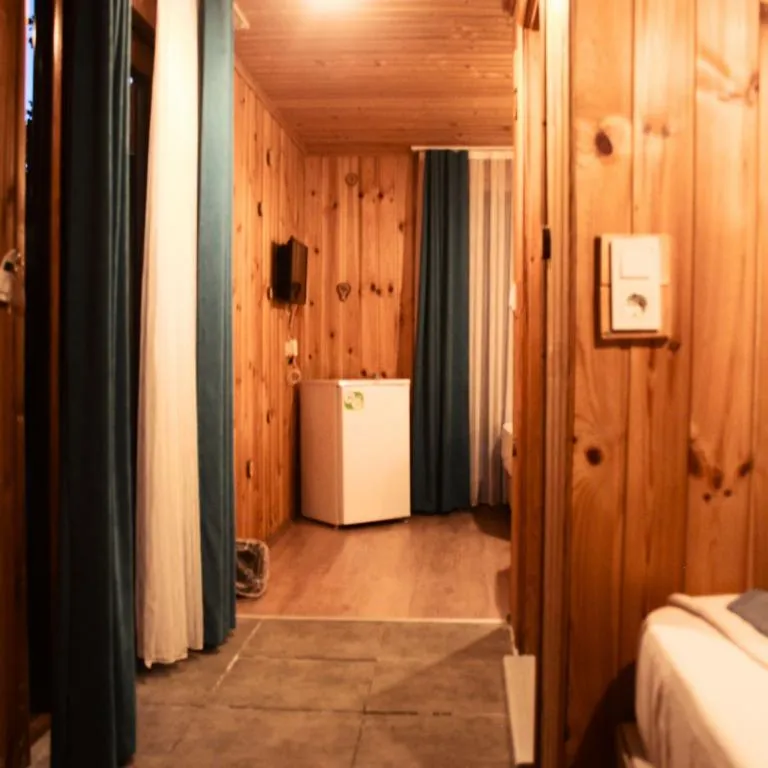 Bungalow 3 Kişilik Oda,Bahçe Manzaralı