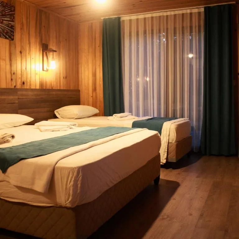 Bungalow 3 Kişilik Oda,Bahçe Manzaralı