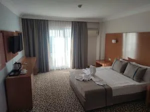 Ada Newday Resort Kuşadası