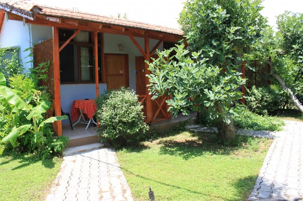 Standart Oda,Bahçe Manzaralı