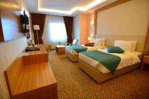 Taşar Royal Hotel