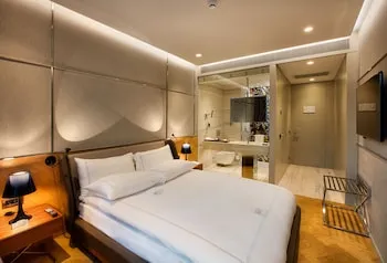 Fer Hotel