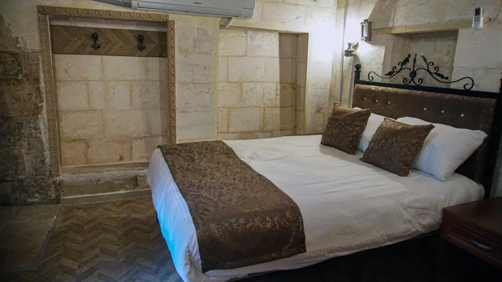 Çift Kişilik,Avlu Manzaralı,1. Kat