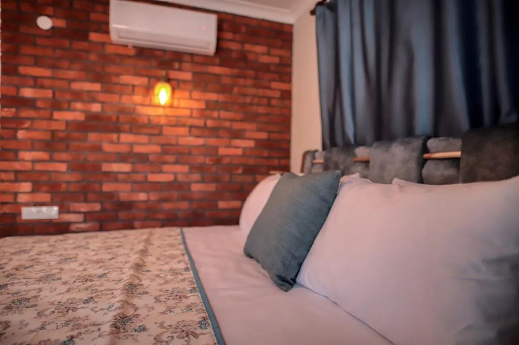 Standart Oda,Manzarasız,Balkonlu