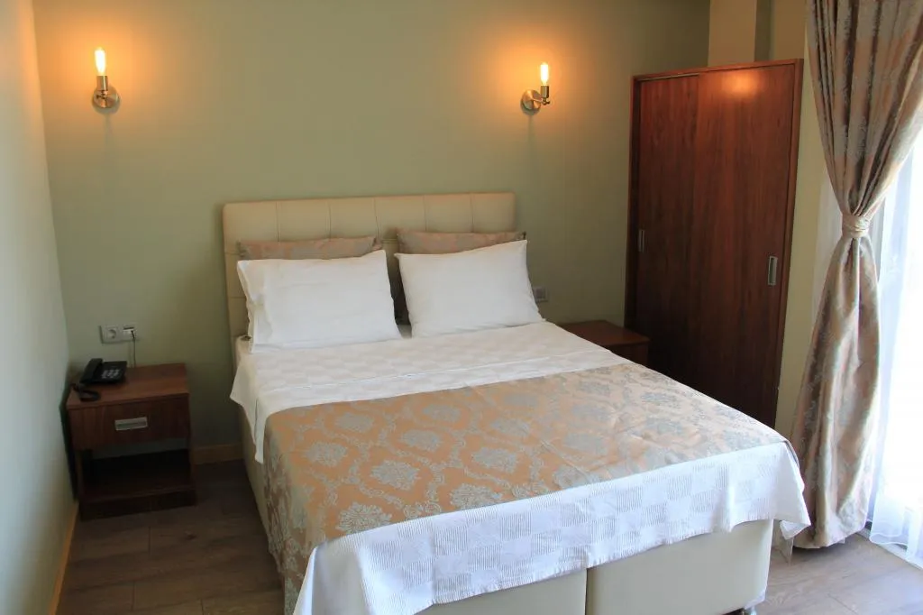 Deluxe 2 kişilik, balkonlu Oda