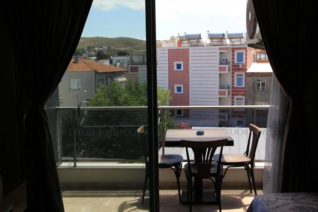 3 Kişilik Deluxe Oda - Deniz Manzaralı