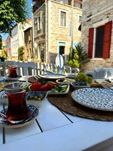 Yeni Foça Sim Otel