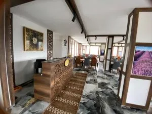 Seyir Yeri Otel