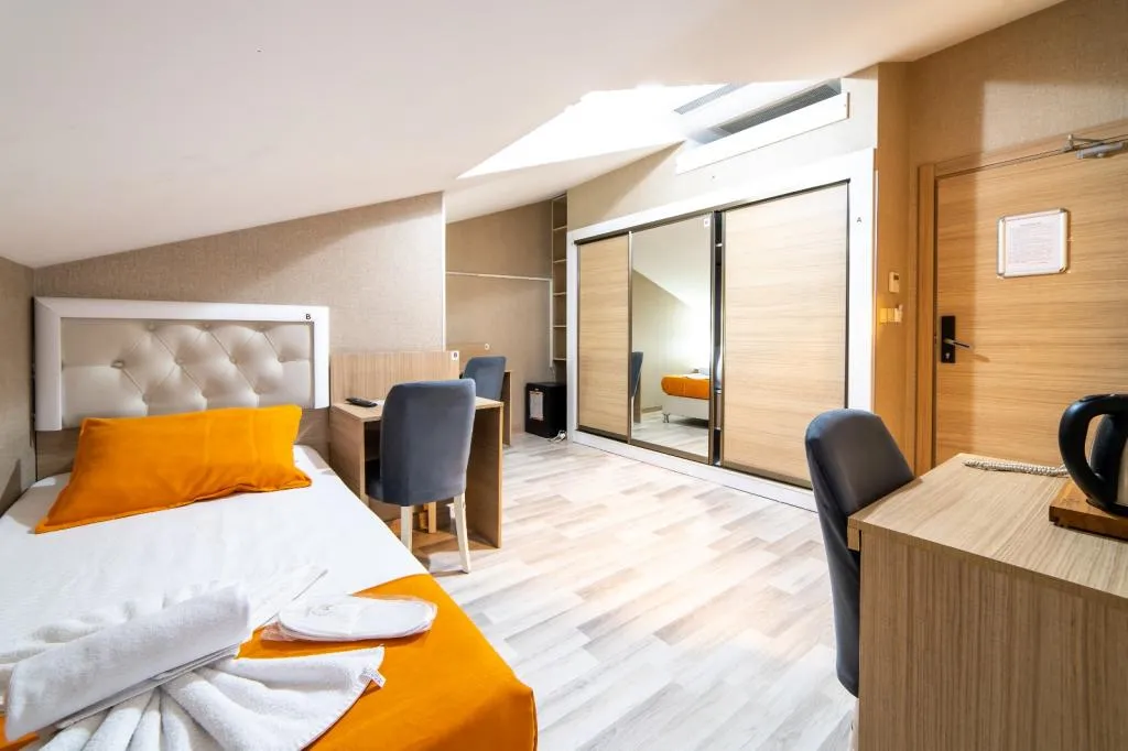 Üçlü oda - Triple Room