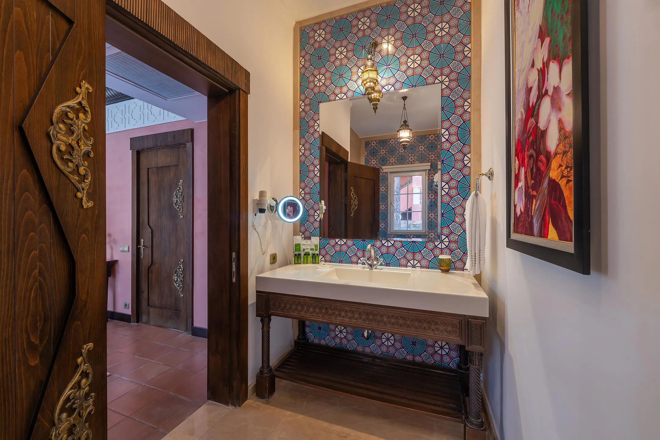 Orient Suite With Jakuzzi