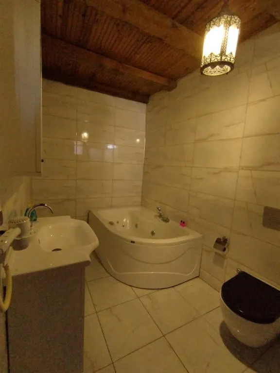 Deluxe Aile Suiti,Nehir Manzaralı,Balkonlu