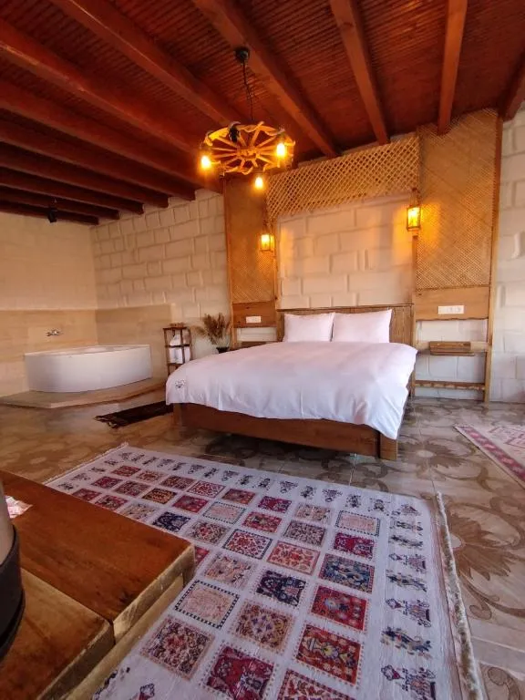 Türk Hamamlı Suite,Dağ Manzaralı,Jakuzili ve Verandalı