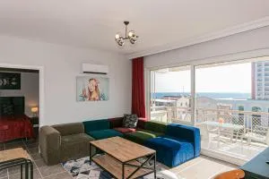 Lara Suites