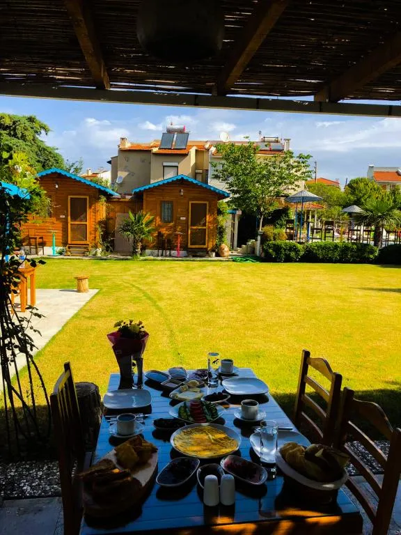 Bungalow,Bahçe Manzaralı