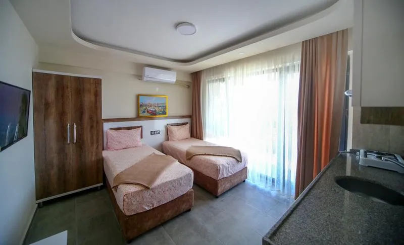 1+1 Aile Odası,Dağ Manzaralı,Balkonlu