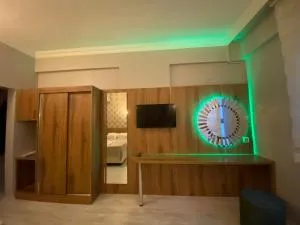 Grand 53 Hotel