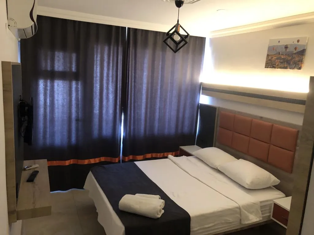 Standart Oda,Deniz ve Şehir Manzaralı,Balkonlu