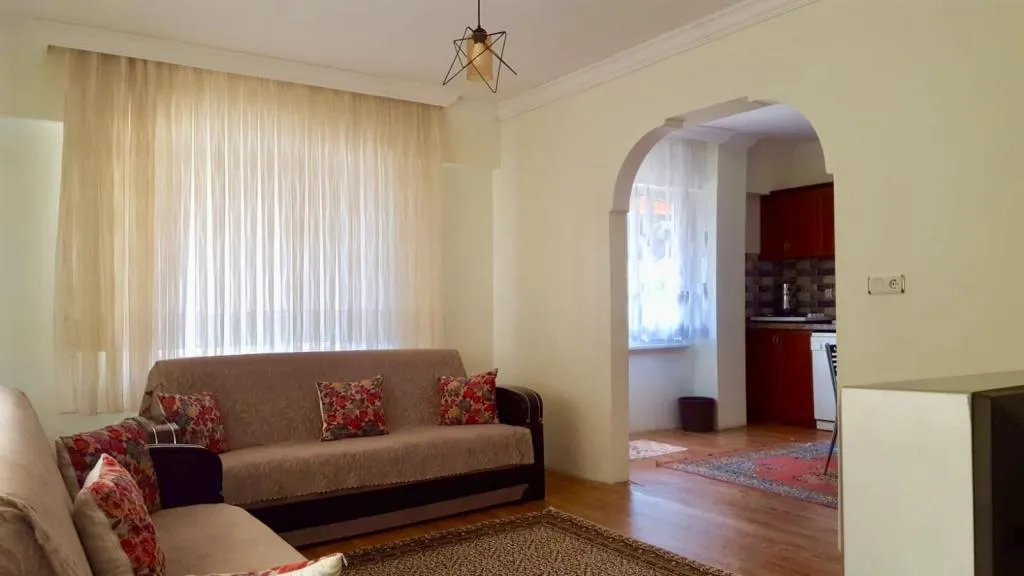 Dağ Manzaralı Daire (1.Kat-7 Kişilik)