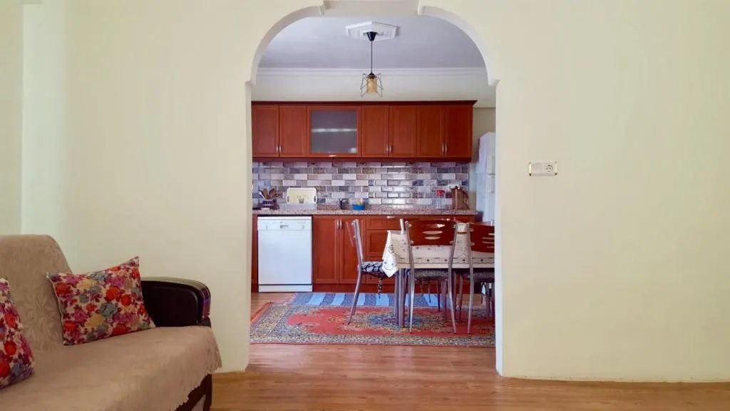 Dağ Manzaralı Daire (1.Kat-7 Kişilik)