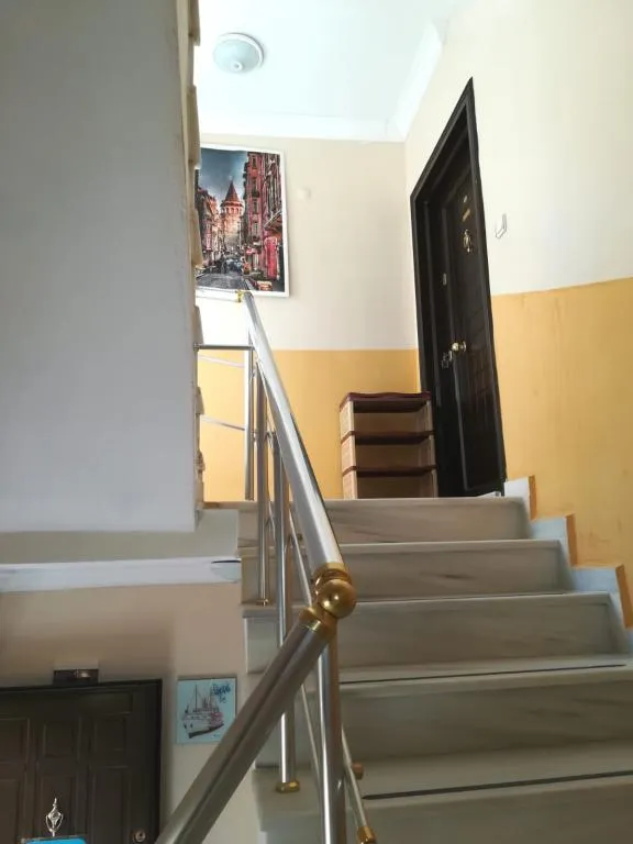 Dağ Manzaralı Daire (1.Kat-7 Kişilik)