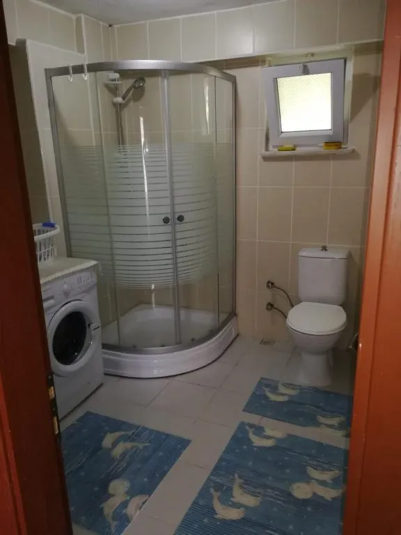Bahçe Manzaralı Daire (Bahçe Katı-5 Kişilik)