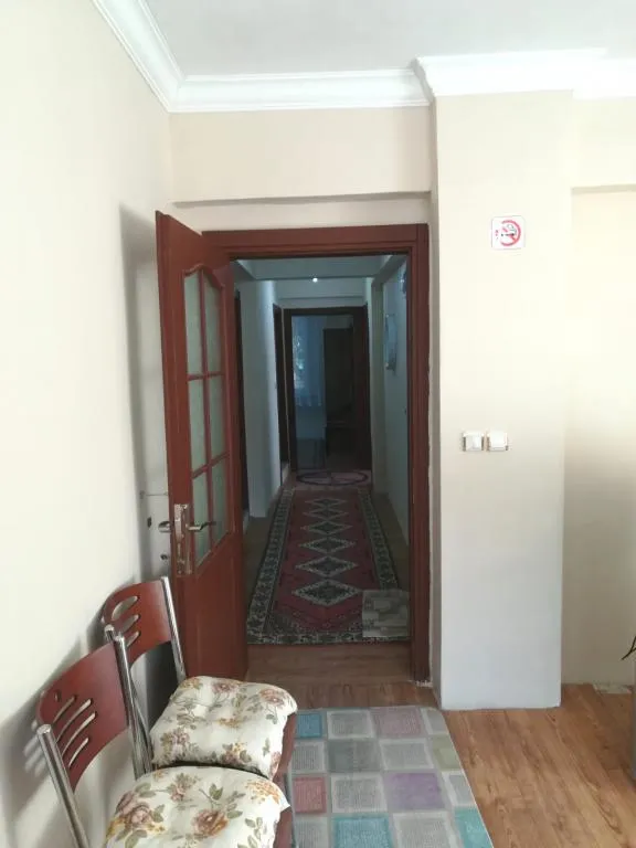 Bahçe Manzaralı Daire (Bahçe Katı-5 Kişilik)