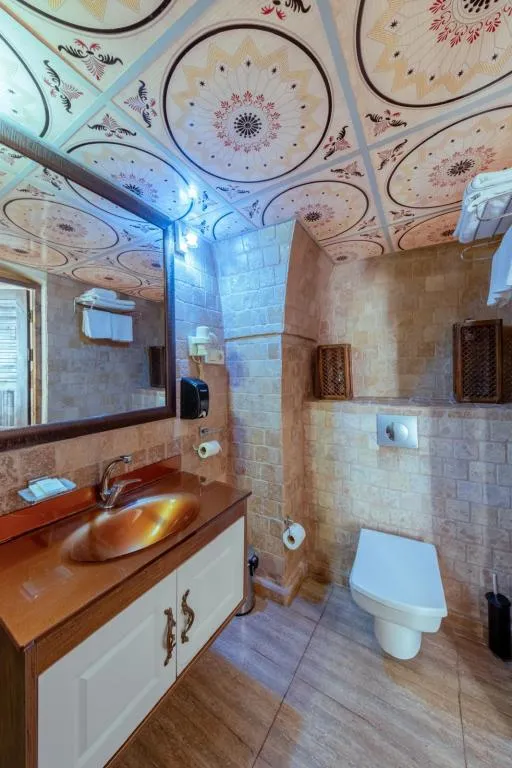 Standart Üç Kişilik Oda,Veranda Manzaralı