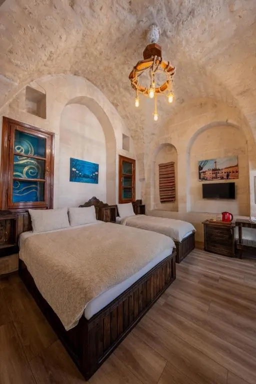 Standart Üç Kişilik Oda,Veranda Manzaralı