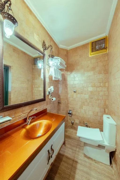 Standart Üç Kişilik Oda,Veranda Manzaralı
