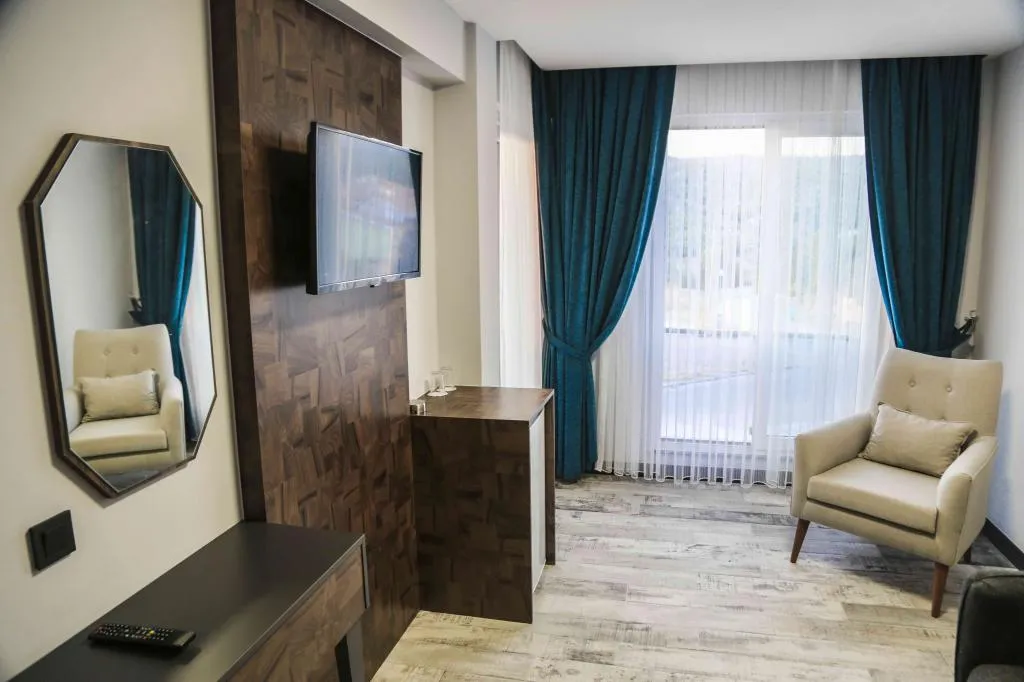 Suite,Dağ Manzaralı,Balkonlu