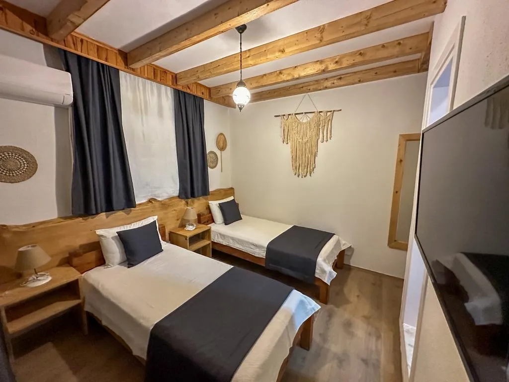 Standart Bahçe Manzaralı Oda 