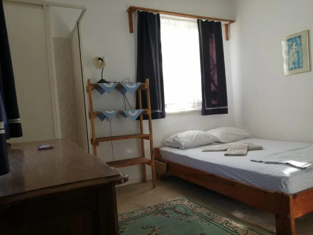Üç Kişilik Oda,Sokak Manzaralı,1. Kat