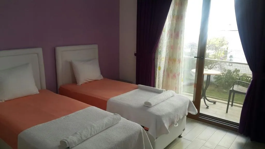 Standart Oda,Deniz veya Kara Manzaralı