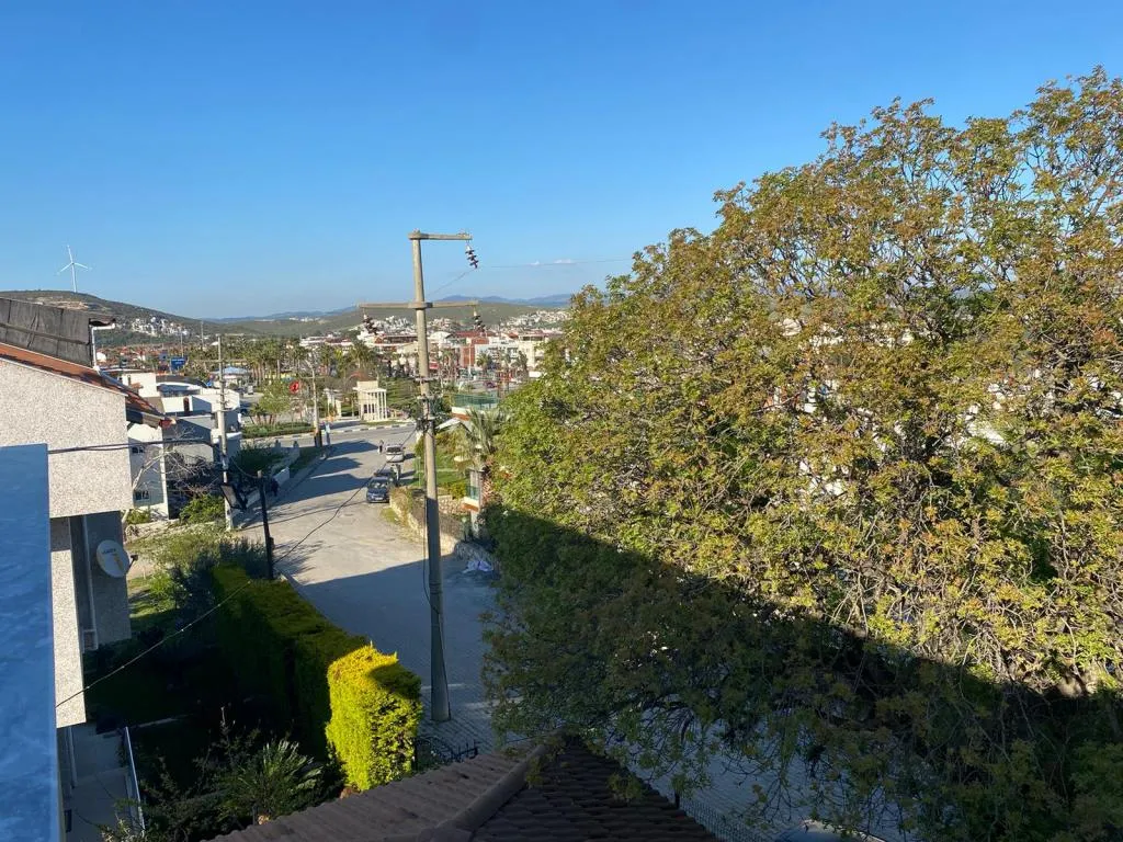 Apart 1+1 Oda,Deniz veya Bahçe Manzaralı,Balkonlu