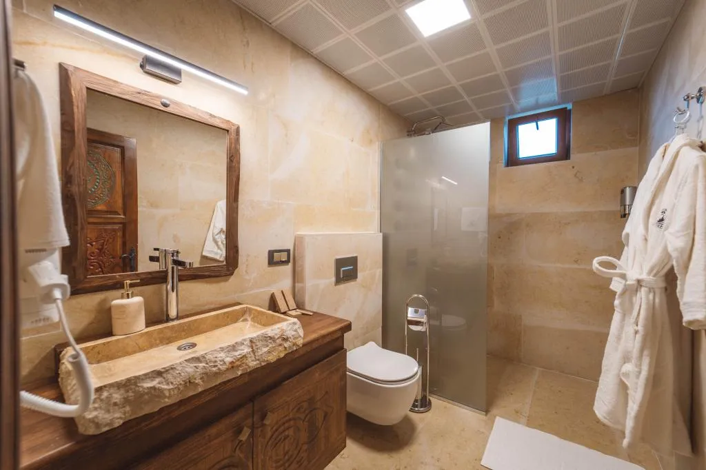 Deluxe Suite,Bahçe Manzaralı,Şömineli ve Jakuzili