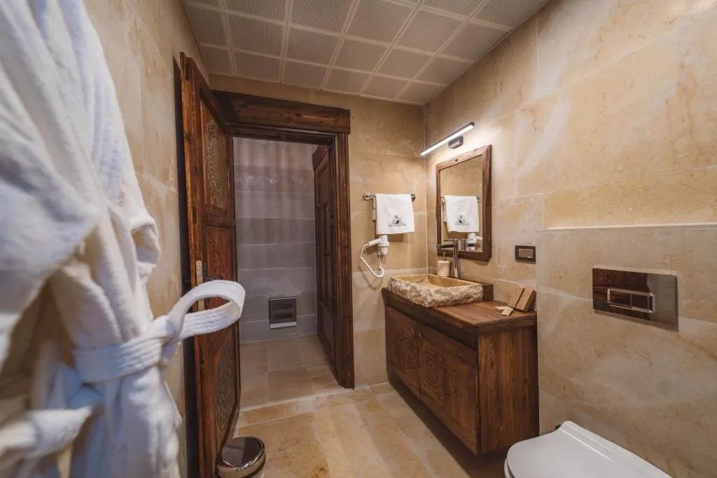 Deluxe Suite,Bahçe Manzaralı,Şömineli ve Jakuzili