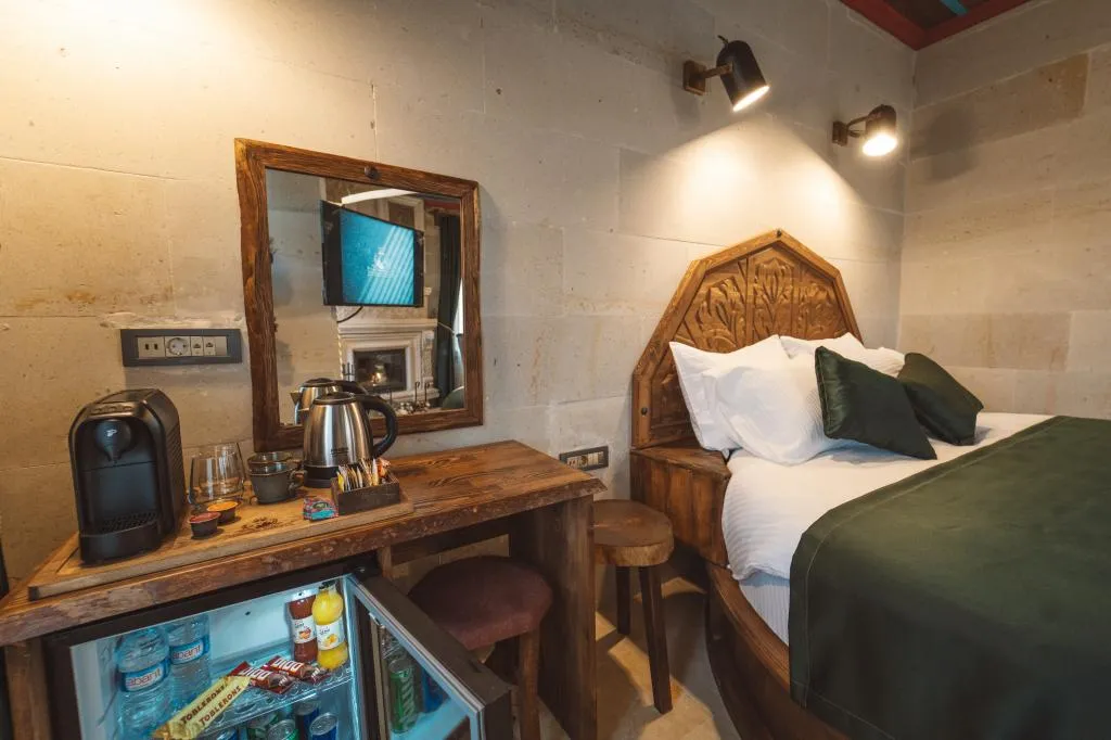 Superior Suite,Bahçe Manzaralı,Şömineli ve Jakuzili
