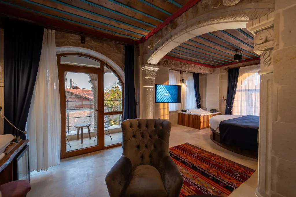 King Suite,Şömineli ve Jakuzili