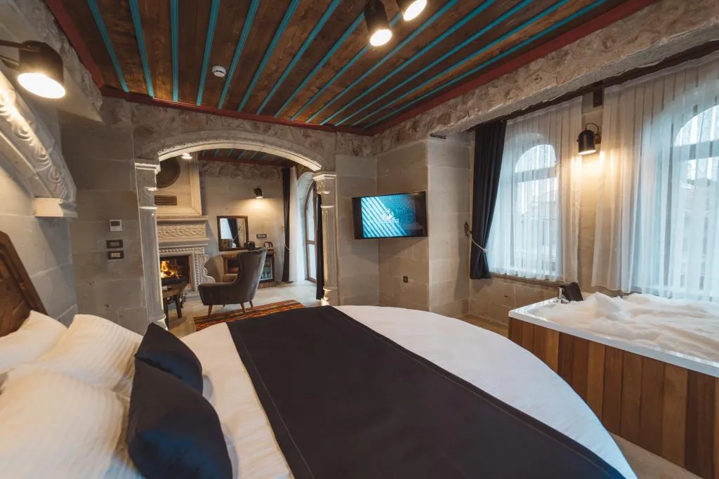 King Suite,Şömineli ve Jakuzili