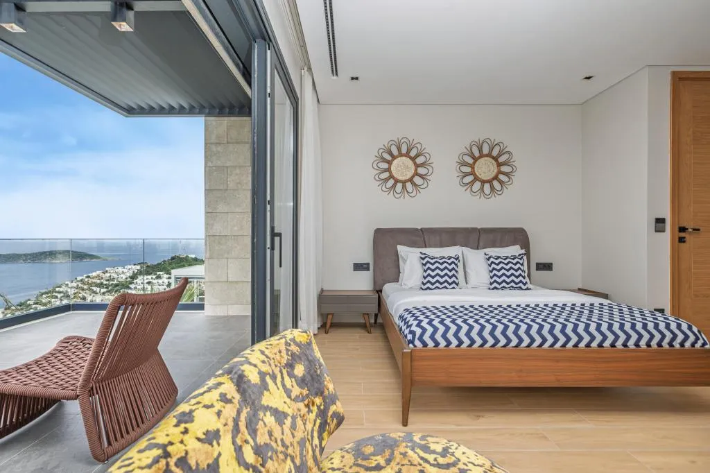 Villa 4+1 Oda,Deniz Manzaralı