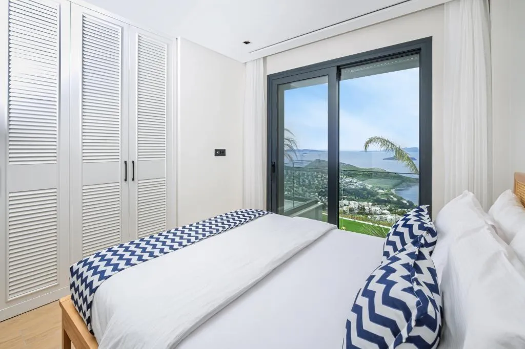 Villa 4+1 Oda,Deniz Manzaralı