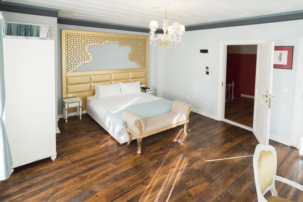Corner Deluxe Room Double