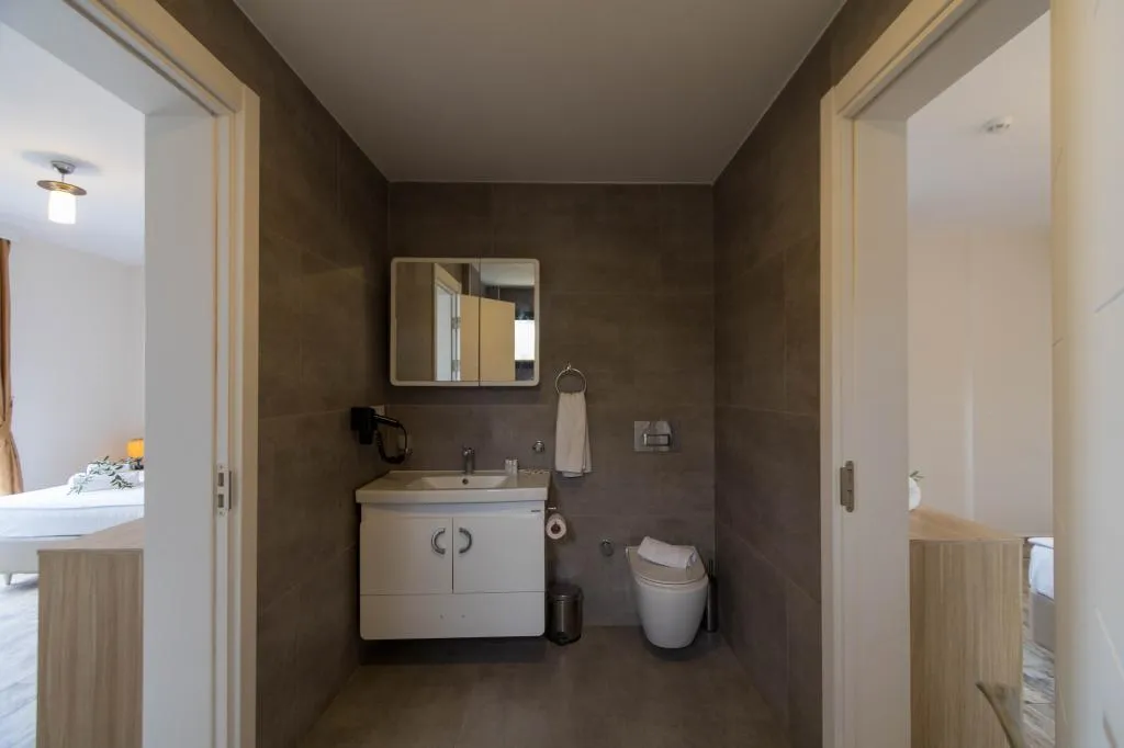 Suite - İki Yatak Odalı,Bahçe Manzaralı,Balkonlu