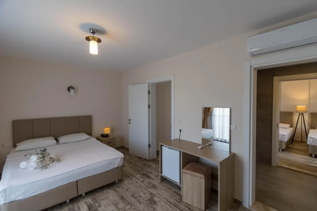 Suite - İki Yatak Odalı,Bahçe Manzaralı,Balkonlu