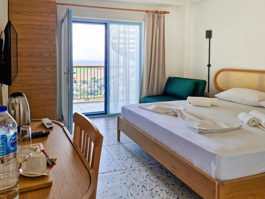 Çift Kişilik,Avlu Manzaralı,Balkonsuz